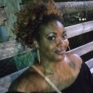 Meet your Posher, Cristen